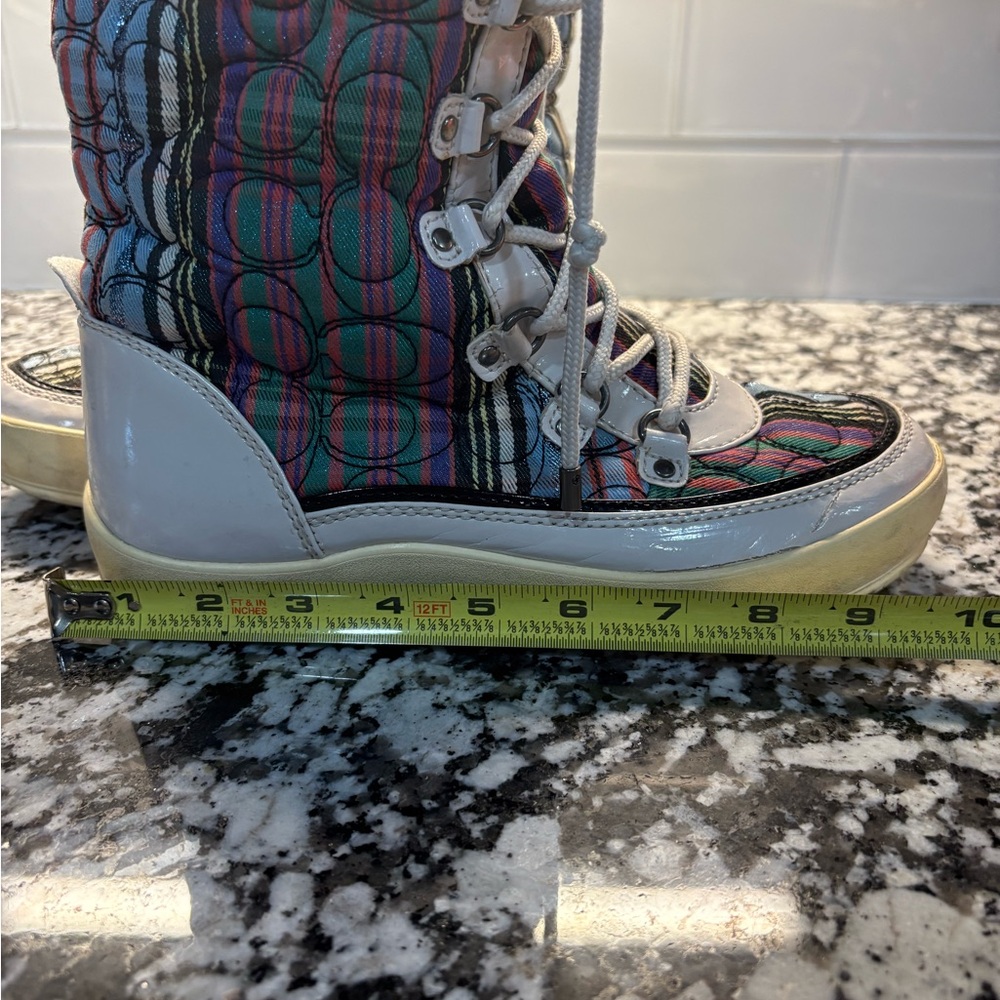 Coach Plaid Quilted Snow Boots Patent Leather Trim ❄️ - Picture 10 of 14